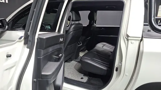 KG Mobility 렉스턴 스포츠 2.2 4WD 2022 19
