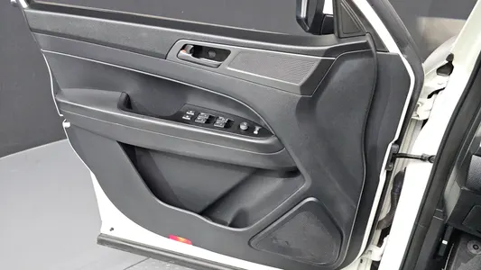 KG Mobility 렉스턴 스포츠 2.2 4WD 2022 24