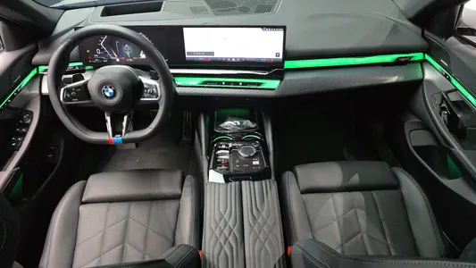 BMW 5 Series (G60) 520i M 2025 7