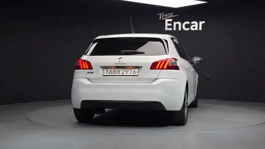 Peugeot 308 2 1.5 BlueHDi 2019 4