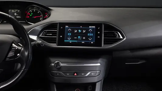 Peugeot 308 2 1.5 BlueHDi 2019 12
