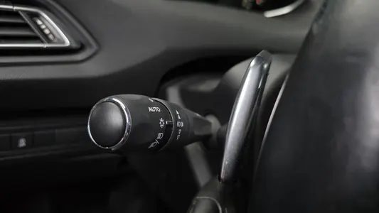 Peugeot 308 2 1.5 BlueHDi 2019 16