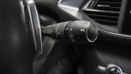 Peugeot 308 2 1.5 BlueHDi 2019 17