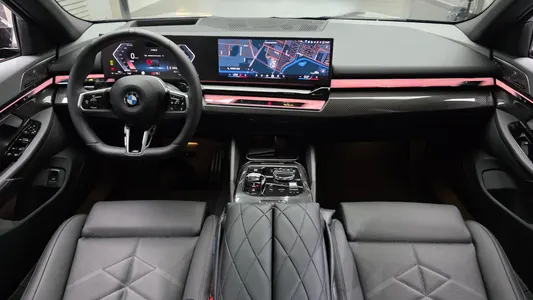 BMW 5 Series (G60) 530i xDrive M 2025 7