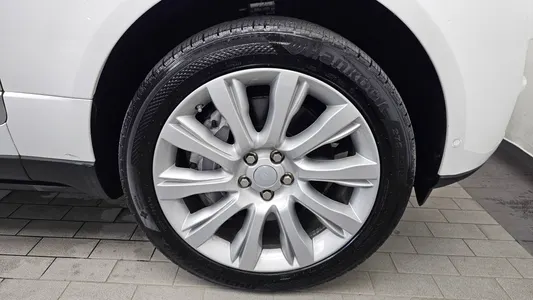 Land Rover 4 5.0 SC Vogue SE 2017 21