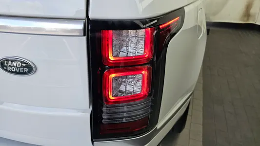 Land Rover 4 5.0 SC Vogue SE 2017 23