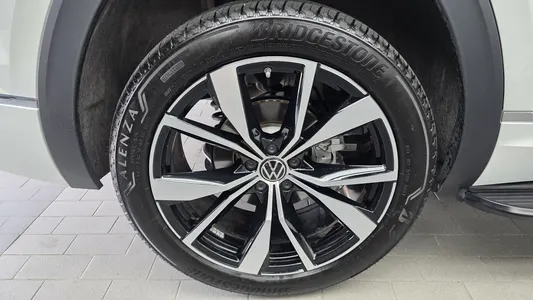 Volkswagen 아틀라스 2.0 TSI R-LINE 7 2025 5