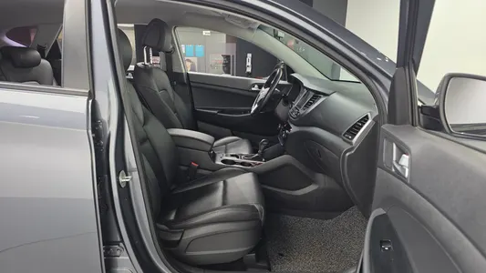 Hyundai Tucson 2.0 2WD 2016 11