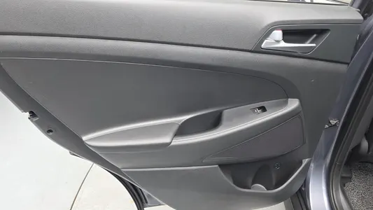 Hyundai Tucson 2.0 2WD 2016 25