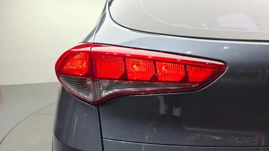 Hyundai Tucson 2.0 2WD 2016 23