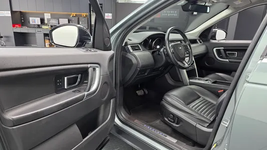 Land Rover 디스커버리 스포츠 2.0 TD4 HSE 2017 9