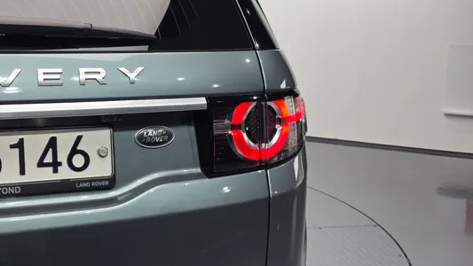 Land Rover 디스커버리 스포츠 2.0 TD4 HSE 2017 23