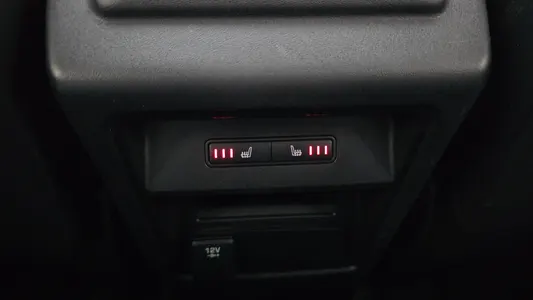 Land Rover 디스커버리 스포츠 2.0 TD4 HSE 2017 27