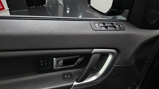 Land Rover 디스커버리 스포츠 2.0 TD4 HSE 2017 28
