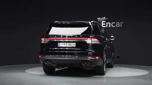 Lincoln 2 3.0 AWD 2022 4