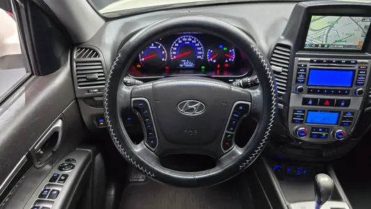 Hyundai CM 2WD(2.0 e-VGT) MLX 2011 13