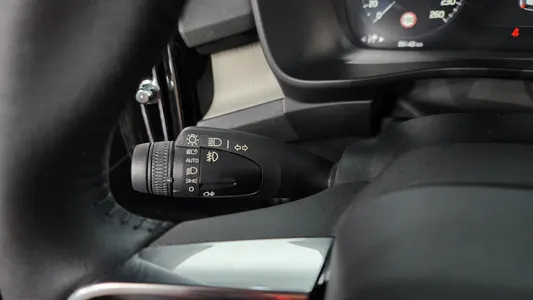 Volvo XC40 T4 2019 16