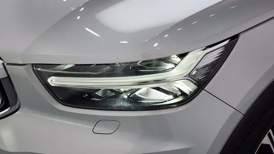 Volvo XC40 T4 2019 22