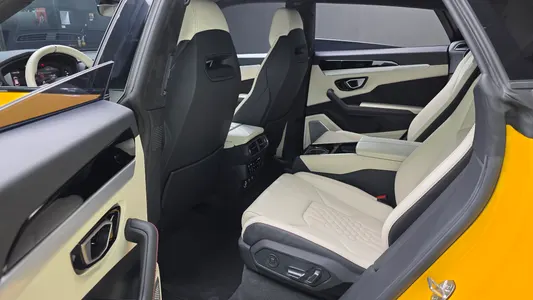 Lamborghini 우루스 4.0 V8 S 2024 12
