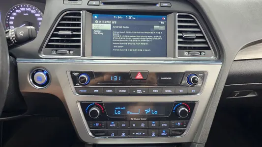 Hyundai LF LPI () 2014 14