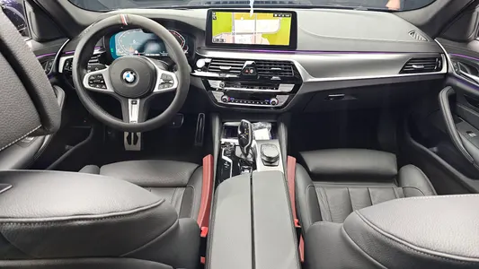 BMW 5 Series (G30) 520i M 2023 7