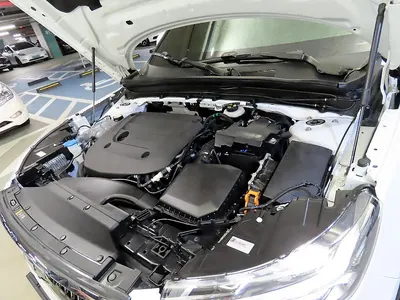 Volvo XC40 B4 2022 19