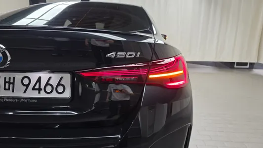BMW 4 Series (G22) 420i M 2026 23