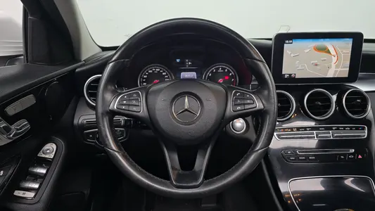 Mercedes-Benz C-Class W205 C200 2015 13