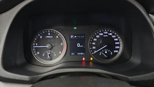 Hyundai Tucson 1.7 2WD 2017 8