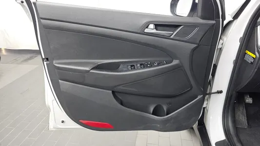 Hyundai Tucson 1.7 2WD 2017 24