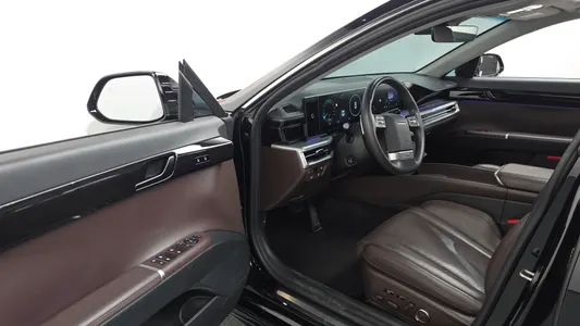 Hyundai (GN7) 3.5 LPG 2WD 2023 10