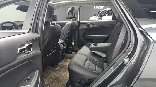 Kia 5 HEV 1.6 2WD 2025 12