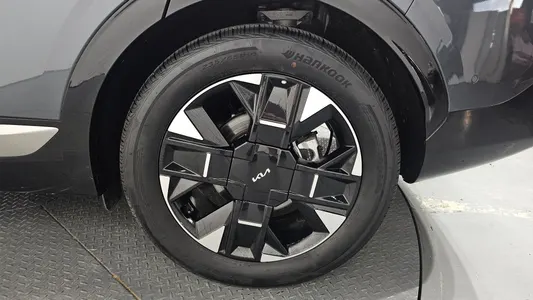 Kia 5 HEV 1.6 2WD 2025 22