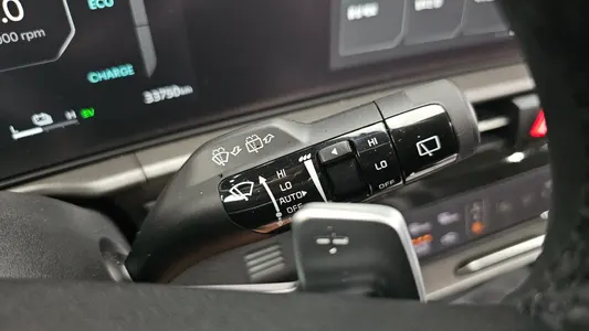 Kia 5 HEV 1.6 2WD 2025 29
