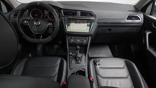Volkswagen 2 2.0 TDI 2020 7