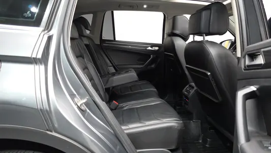 Volkswagen 2 2.0 TDI 2020 11