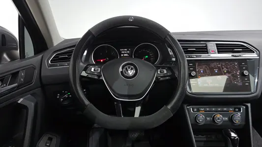Volkswagen 2 2.0 TDI 2020 12