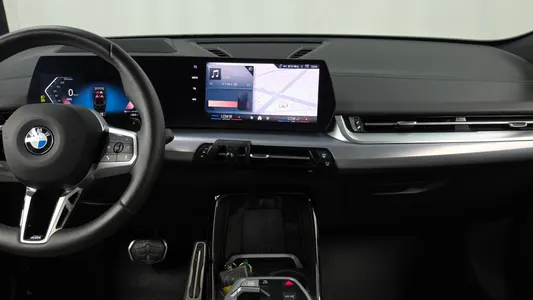 BMW X2 (U10) xDrive 20i M 2025 14