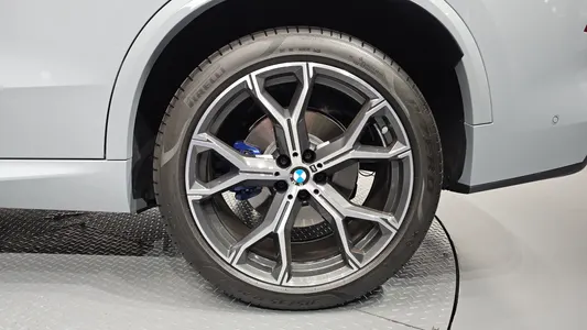 BMW X5 (G05) xDrive 40i M 2026 21