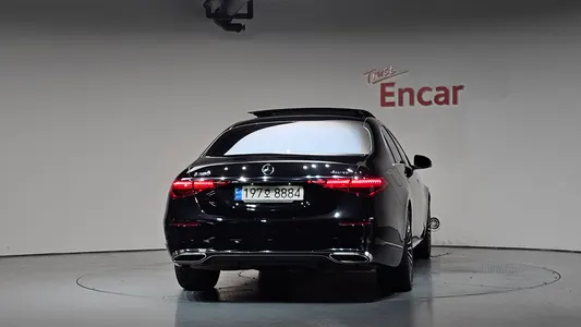 Mercedes-Benz S-Class W223 S580L 4MATIC 2022 4