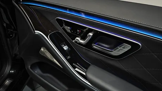 Mercedes-Benz S-Class W223 S580L 4MATIC 2022 31