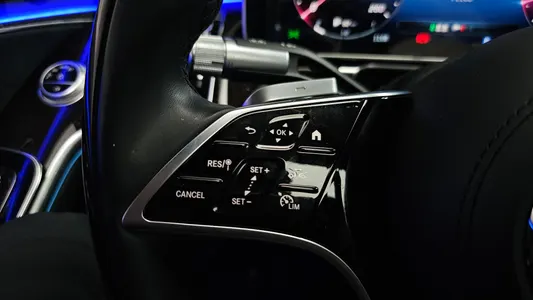 Mercedes-Benz S-Class W223 S580L 4MATIC 2022 40