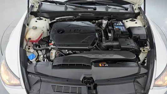 Hyundai (DN8) 2.0 LPG() 2022 6