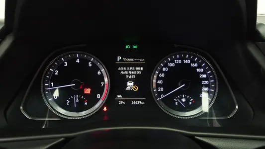 Hyundai (DN8) 2.0 LPG() 2022 8