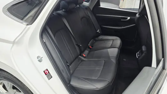 Hyundai (DN8) 2.0 LPG() 2022 11