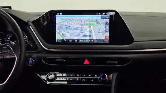 Hyundai (DN8) 2.0 LPG() 2022 13