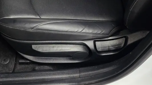 Hyundai (DN8) 2.0 LPG() 2022 30