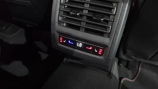 Volkswagen 8 2.0 GTI 2022 36