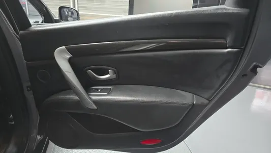 Renault Korea SM7 LPLI 2.0 LPe 2017 25