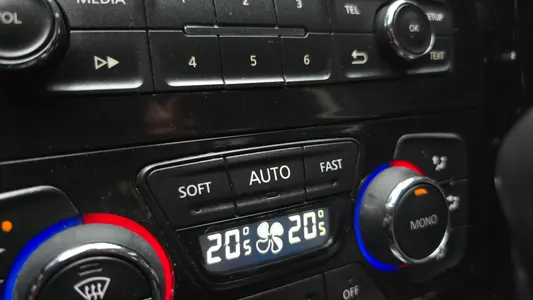 Renault Korea SM7 LPLI 2.0 LPe 2017 30